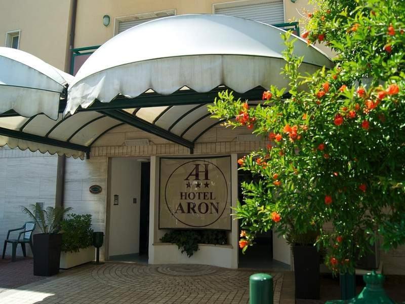Aron Hotel Rimini Exteriér fotografie