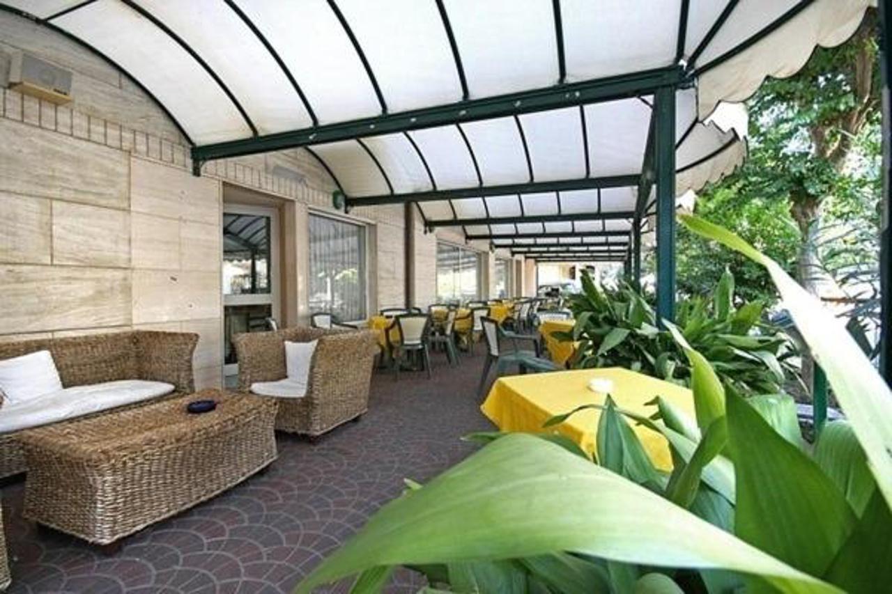 Aron Hotel Rimini Exteriér fotografie