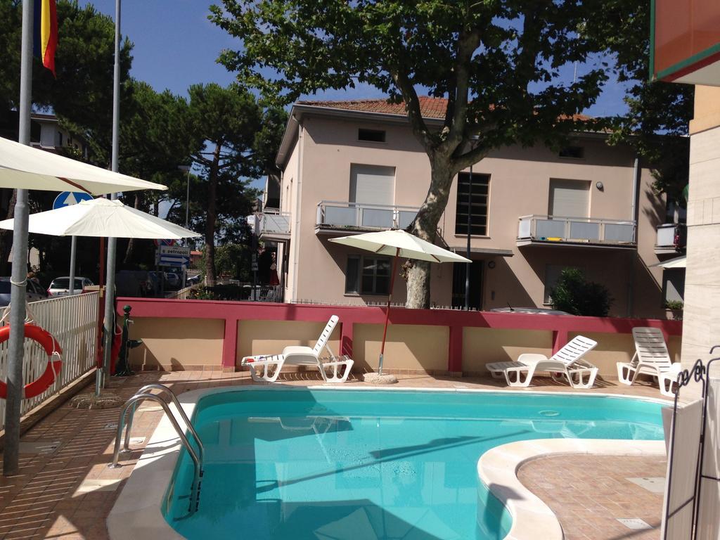 Aron Hotel Rimini Exteriér fotografie