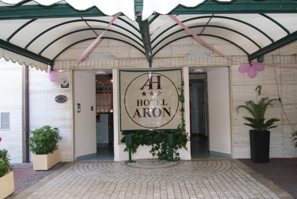 Aron Hotel Rimini Exteriér fotografie