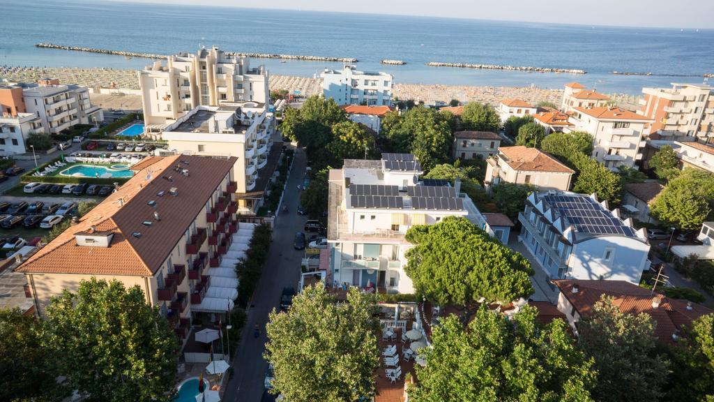 Aron Hotel Rimini Exteriér fotografie