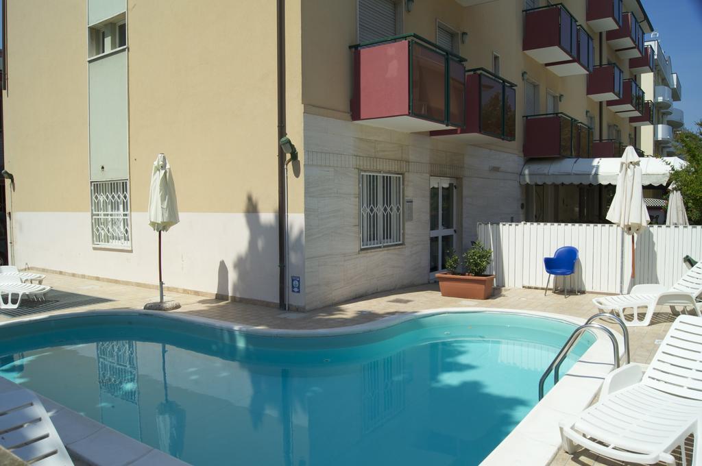Aron Hotel Rimini Exteriér fotografie