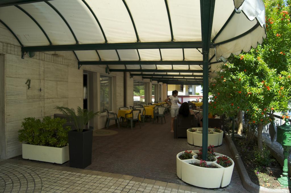 Aron Hotel Rimini Exteriér fotografie