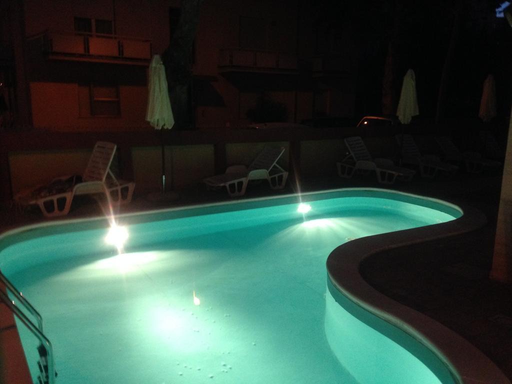 Aron Hotel Rimini Exteriér fotografie